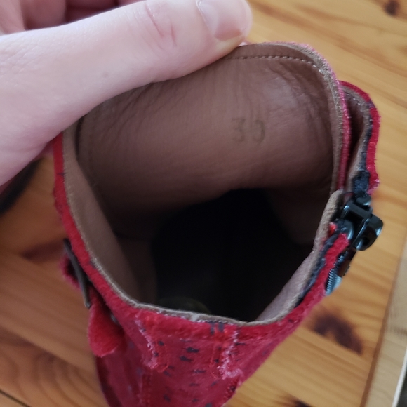 PéPé Prairie Boots - Picture 5 of 7